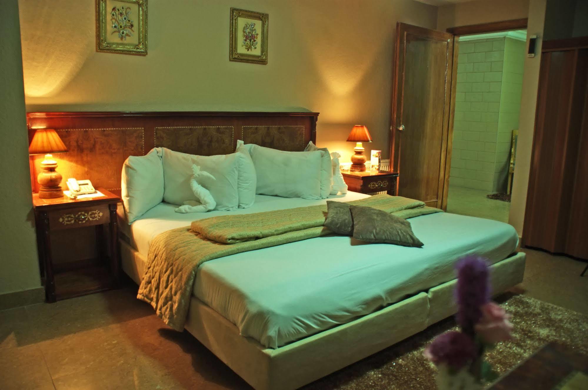 Amman Orchid Hotel Esterno foto