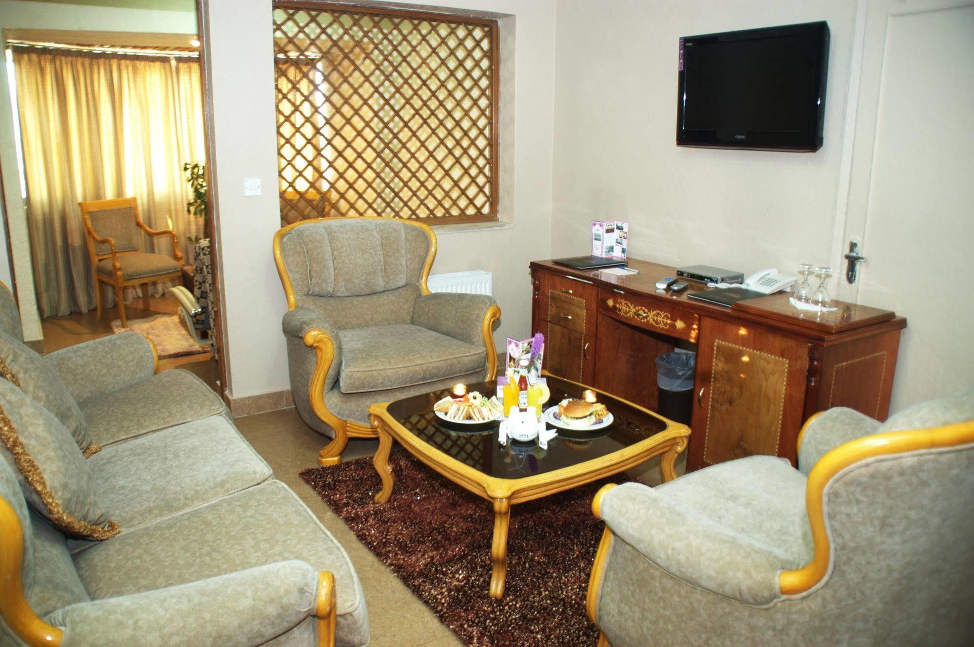 Amman Orchid Hotel Esterno foto