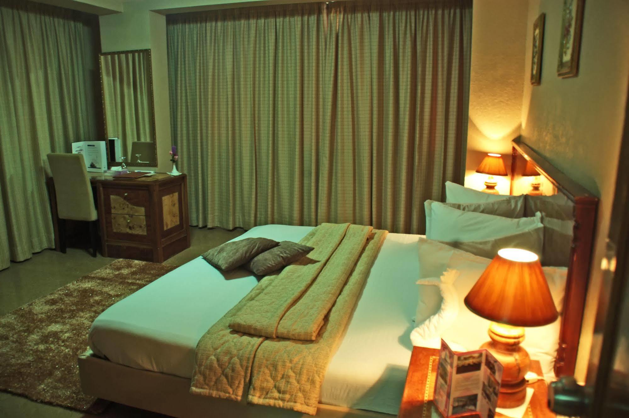 Amman Orchid Hotel Esterno foto